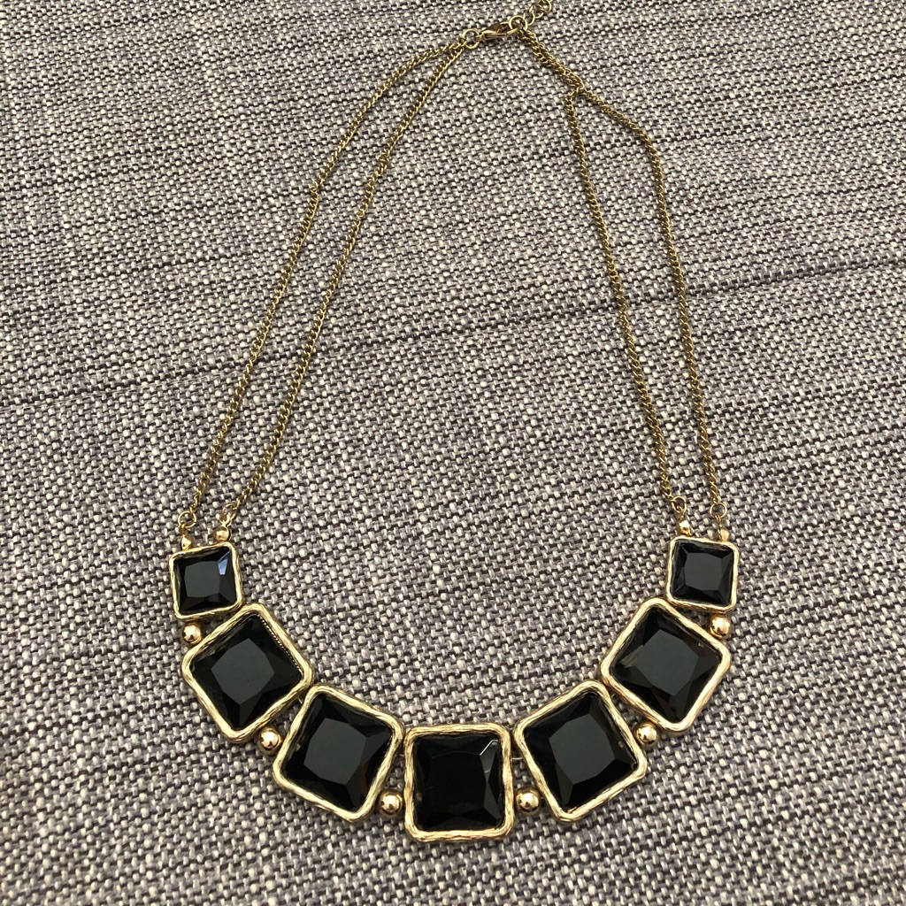Statement Necklace Simple Squares